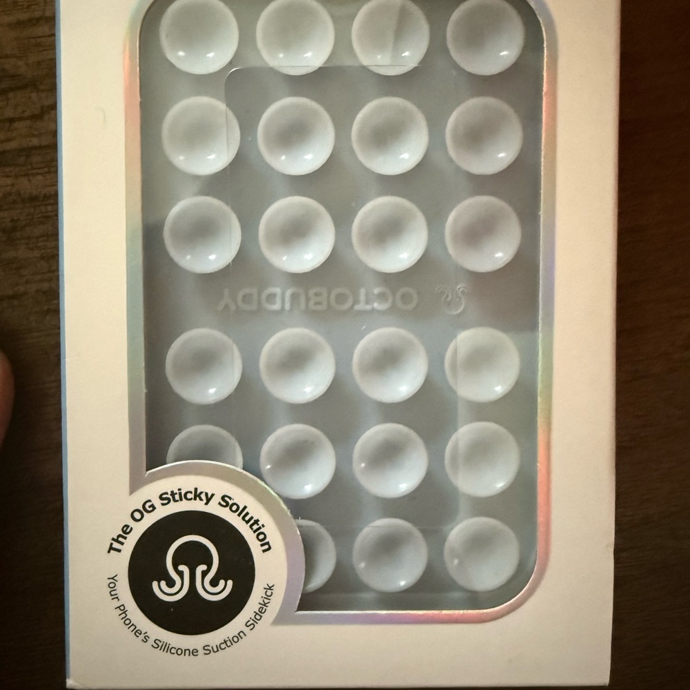 Octobuddy magnet - baby blue